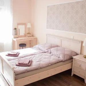 Broadway B3 Apartman